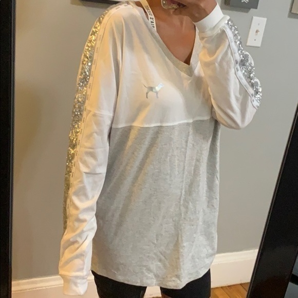 VS PINK bling tee - Picture 3 of 13